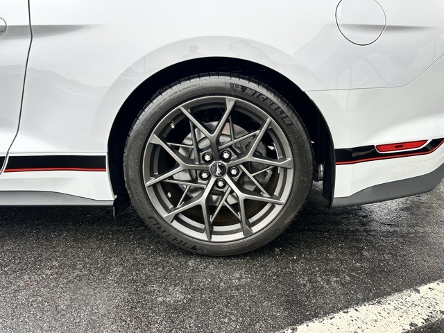 2022 Oxford White Ford Mustang Mach 1 RWD Coupe