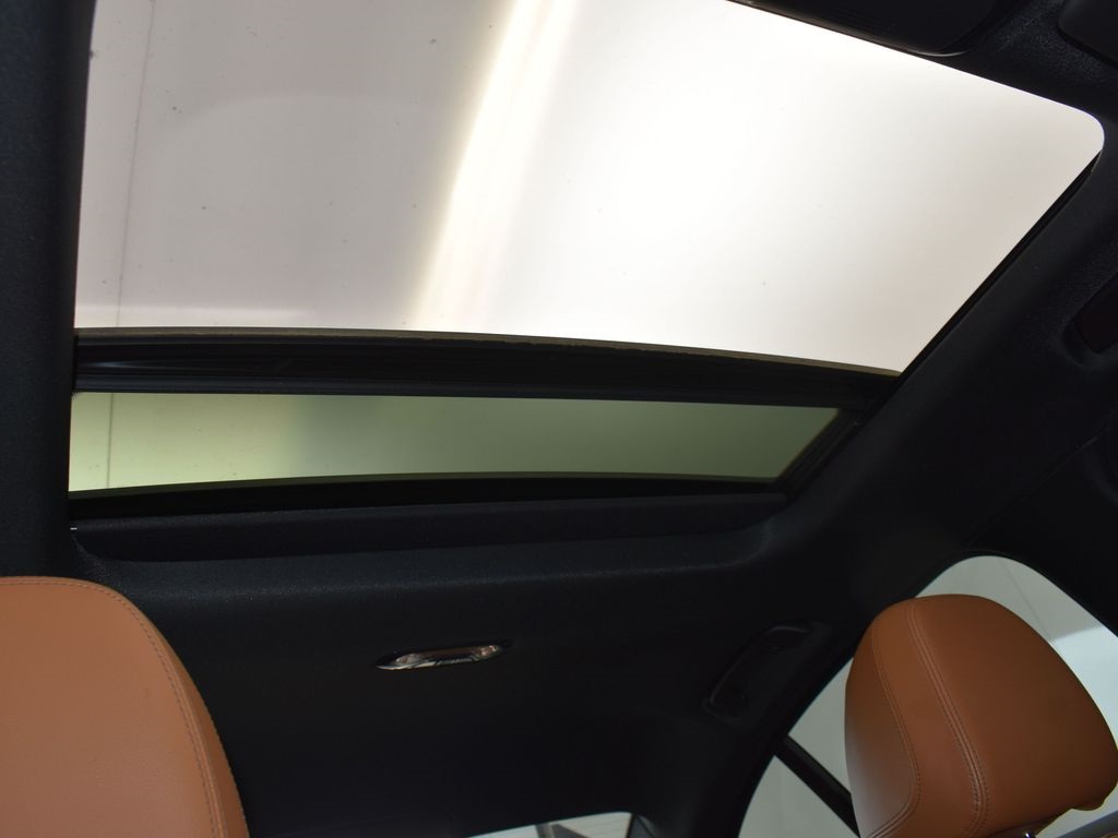 2024 Skyscraper Gray Metallic BMW 3 Series 330i RWD Sedan