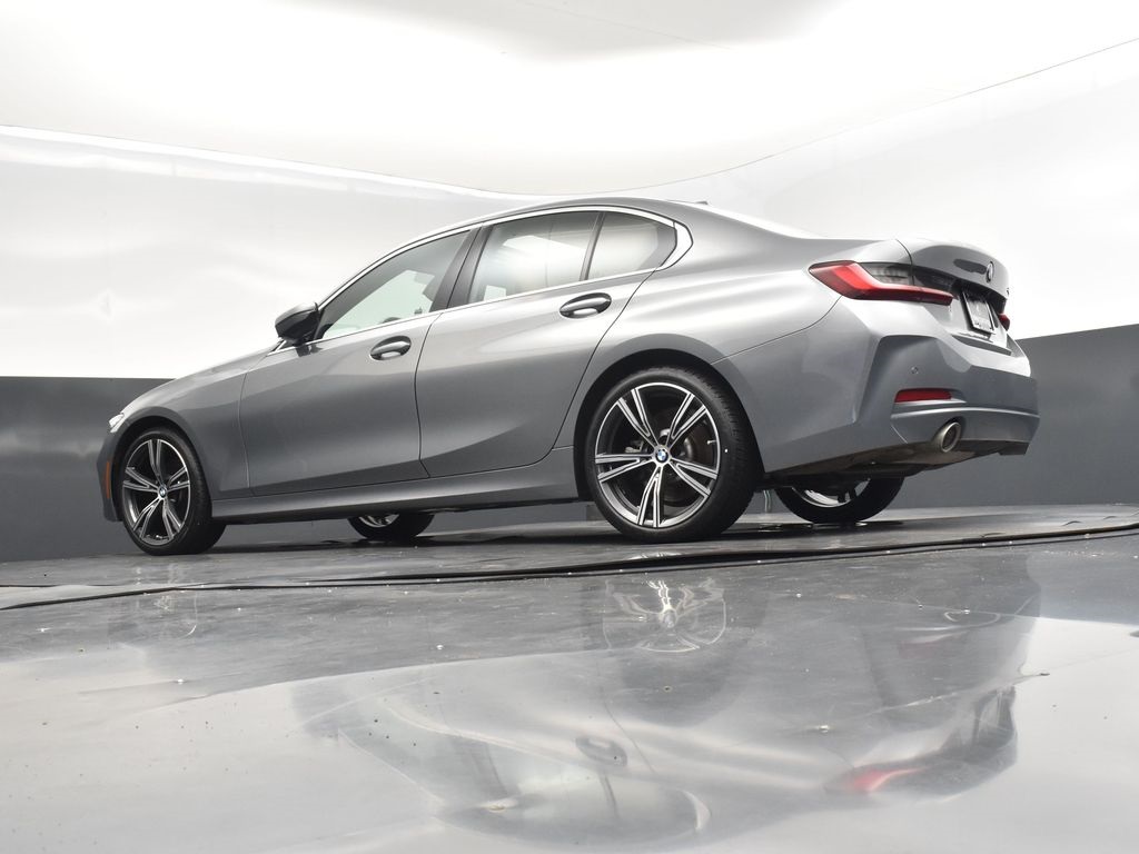 2024 Skyscraper Gray Metallic BMW 3 Series 330i RWD Sedan