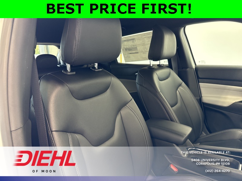 2026 Jeep Compass Limited photo 10