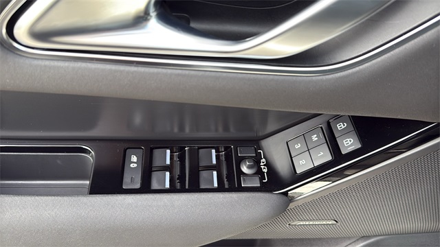 used 2024 Land Rover Range Rover Velar car, priced at $43,789