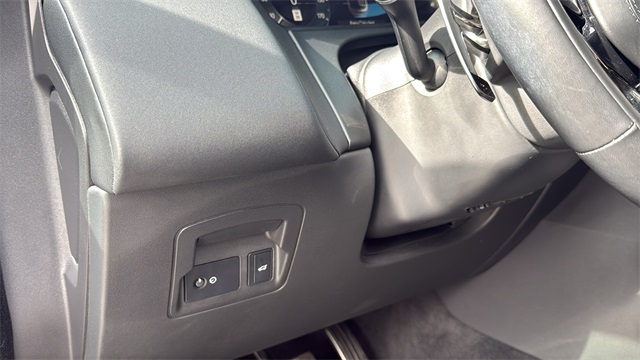 used 2024 Land Rover Range Rover Velar car, priced at $43,789