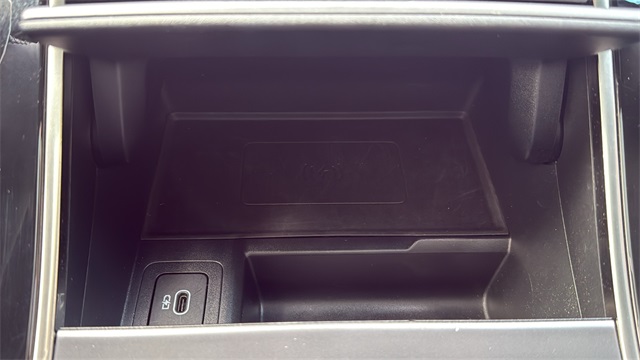 used 2024 Land Rover Range Rover Velar car, priced at $43,789