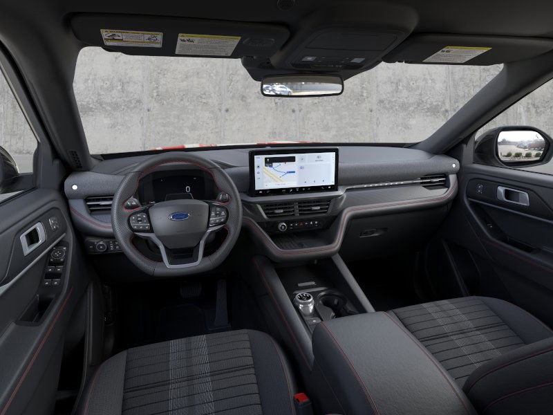 2025 Ford Explorer ST-Line photo 9
