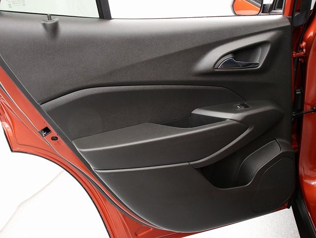 2024 Chevrolet Trax LT photo 24