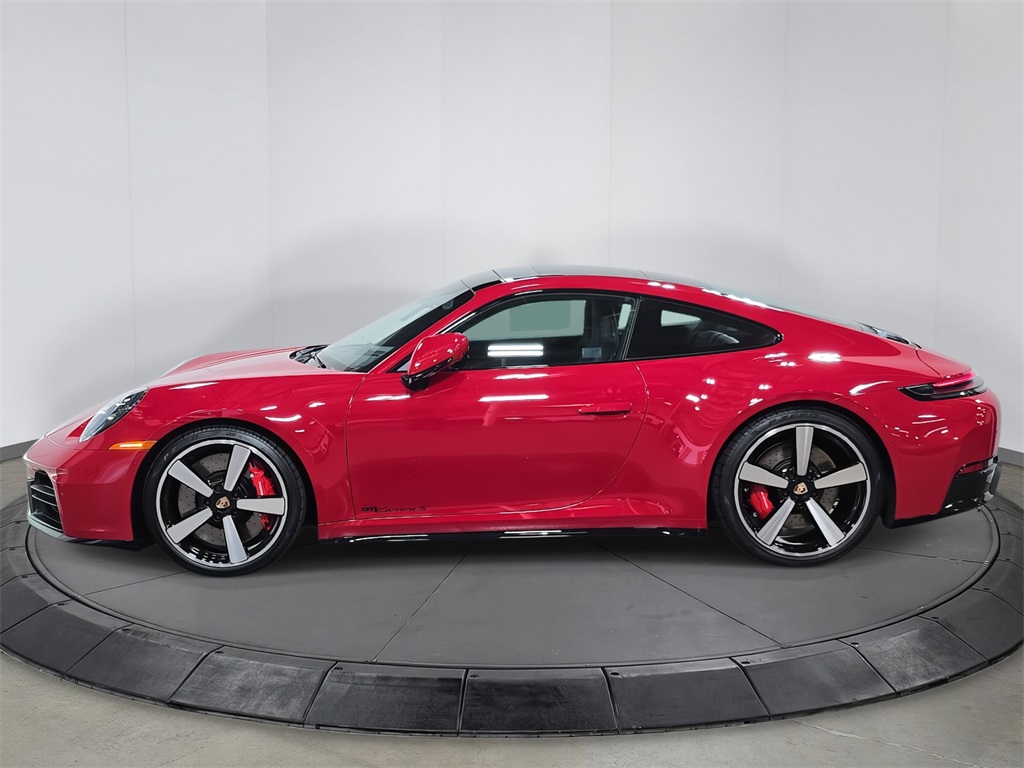 2025 Porsche 911 S photo 2
