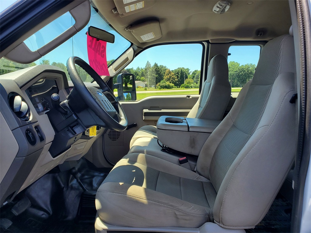 2008 Ford F-450 photo 6