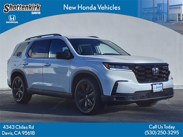 2025 Honda Pilot Black Edition's photo
