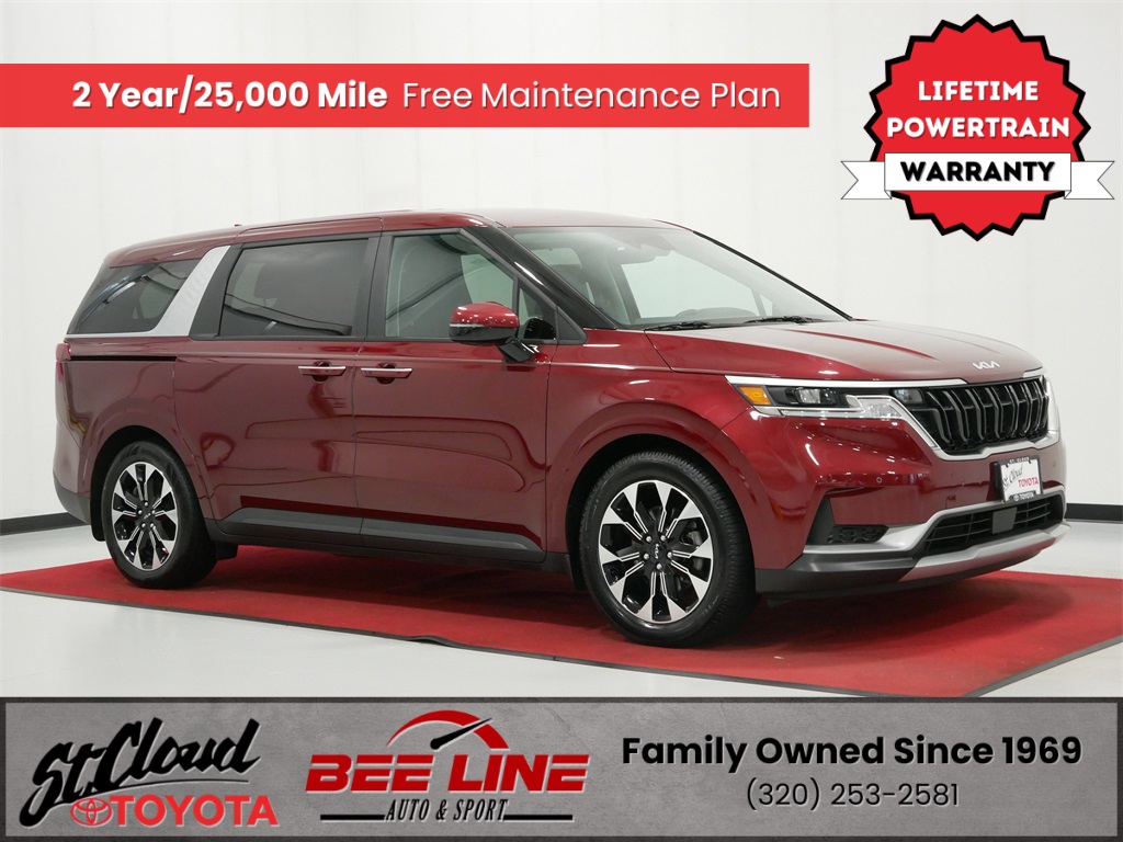 2024 Kia Carnival EX's photo