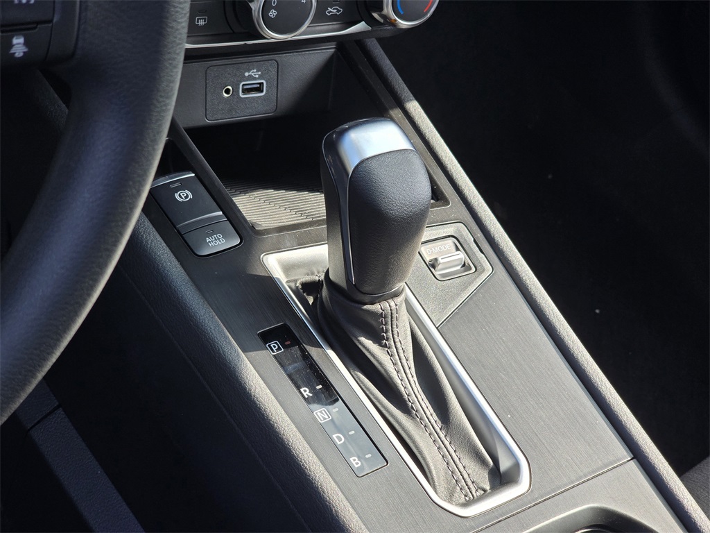 new 2025 Nissan Kicks car, priced at $21,495