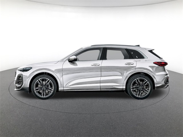 new 2025 Audi Q5 car, priced at $59,940