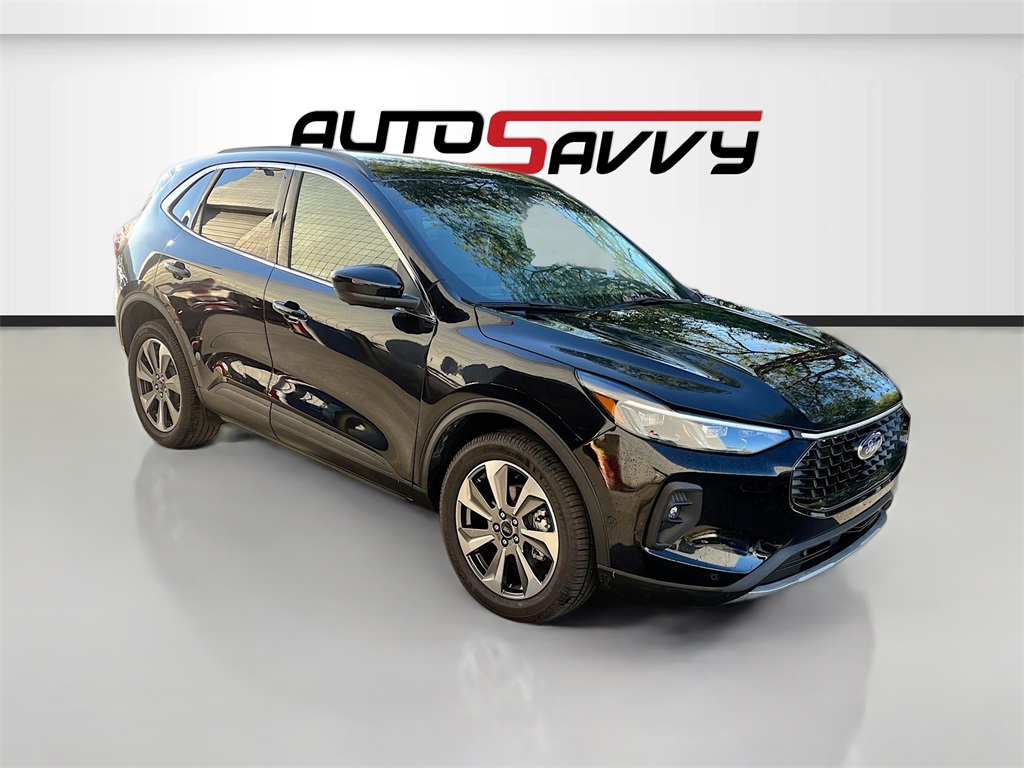 2024 Ford Escape Platinum's photo