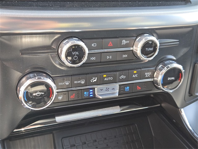 New 2025 Ford F-150 Lariat 4D SuperCrew