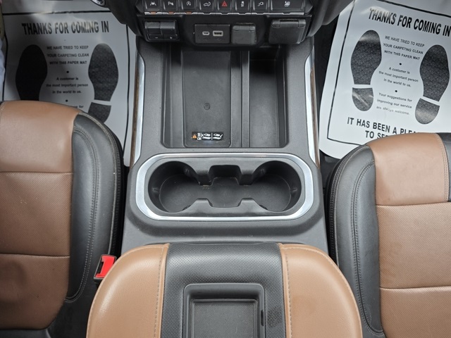 2020 Chevrolet Silverado 1500 4WD Crew Cab Short Bed High Country