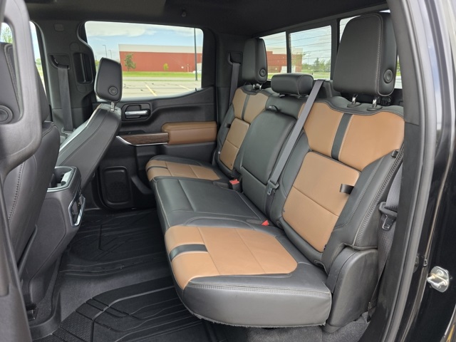 2020 Chevrolet Silverado 1500 4WD Crew Cab Short Bed High Country