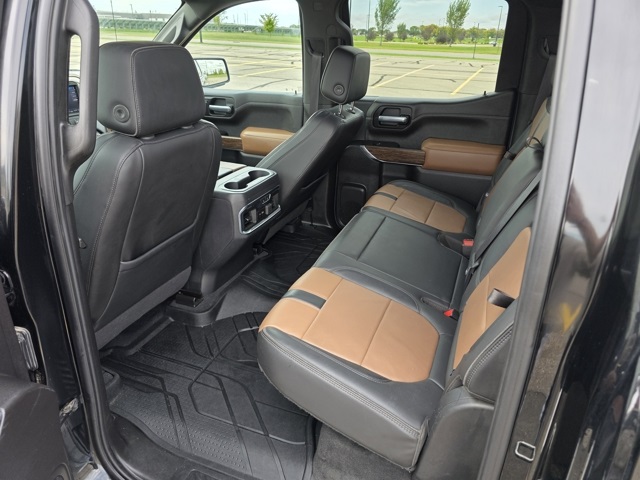 2020 Chevrolet Silverado 1500 4WD Crew Cab Short Bed High Country