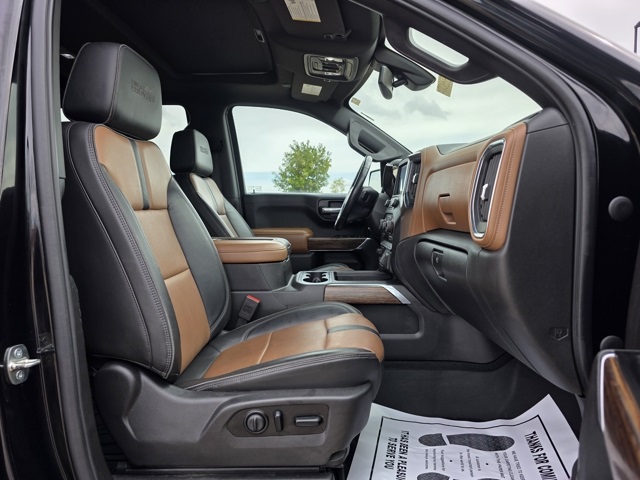 2020 Chevrolet Silverado 1500 4WD Crew Cab Short Bed High Country