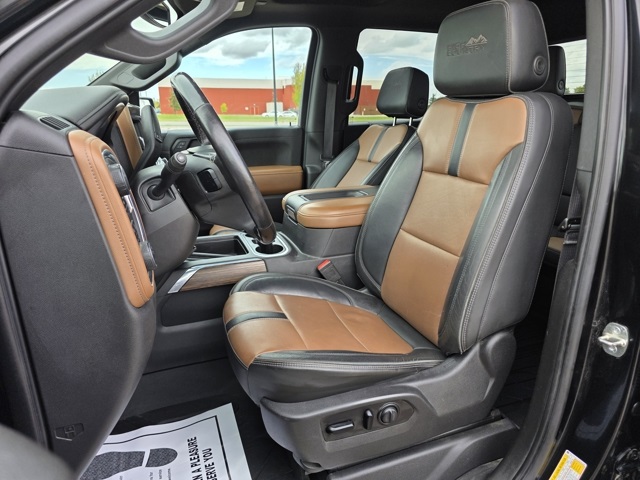 2020 Chevrolet Silverado 1500 4WD Crew Cab Short Bed High Country