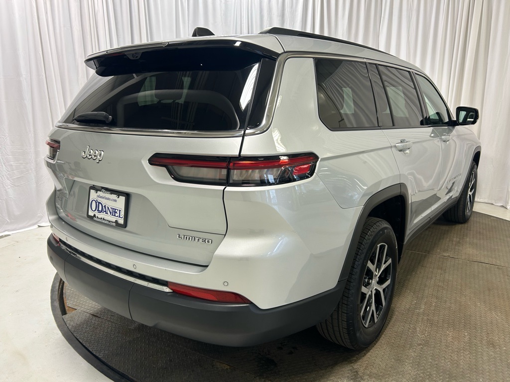 used 2024 Jeep Grand Cherokee L car, priced at $33,998