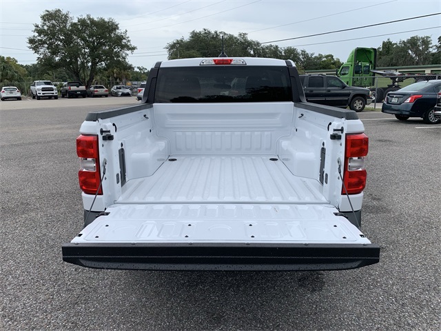2025 Oxford White Ford Maverick XLT FWD Truck