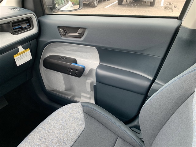 2025 Oxford White Ford Maverick XLT FWD Truck