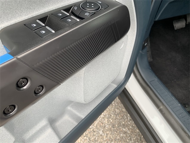 2025 Oxford White Ford Maverick XLT FWD Truck