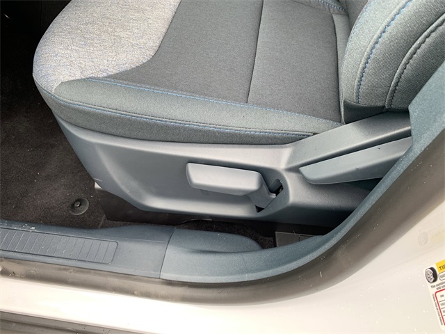2025 Oxford White Ford Maverick XLT FWD Truck