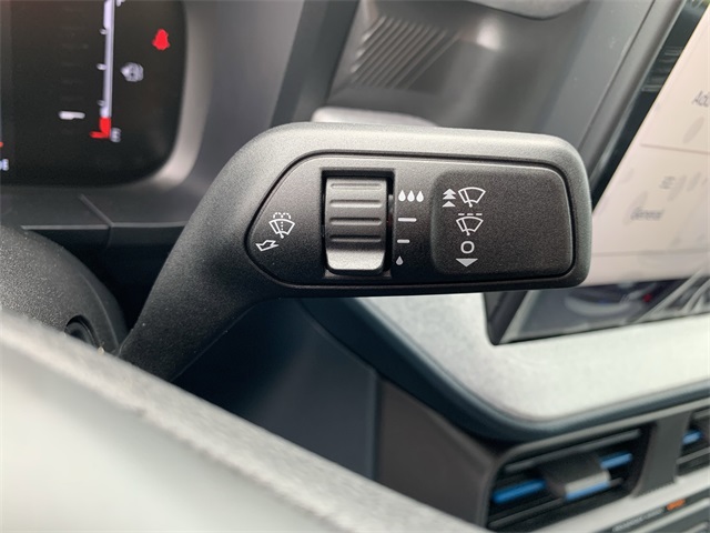 2025 Oxford White Ford Maverick XLT FWD Truck