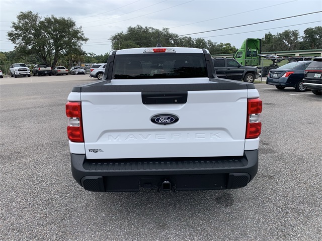 2025 Oxford White Ford Maverick XLT FWD Truck