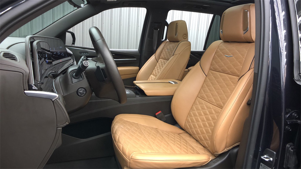 2022 Cadillac Escalade - 336860