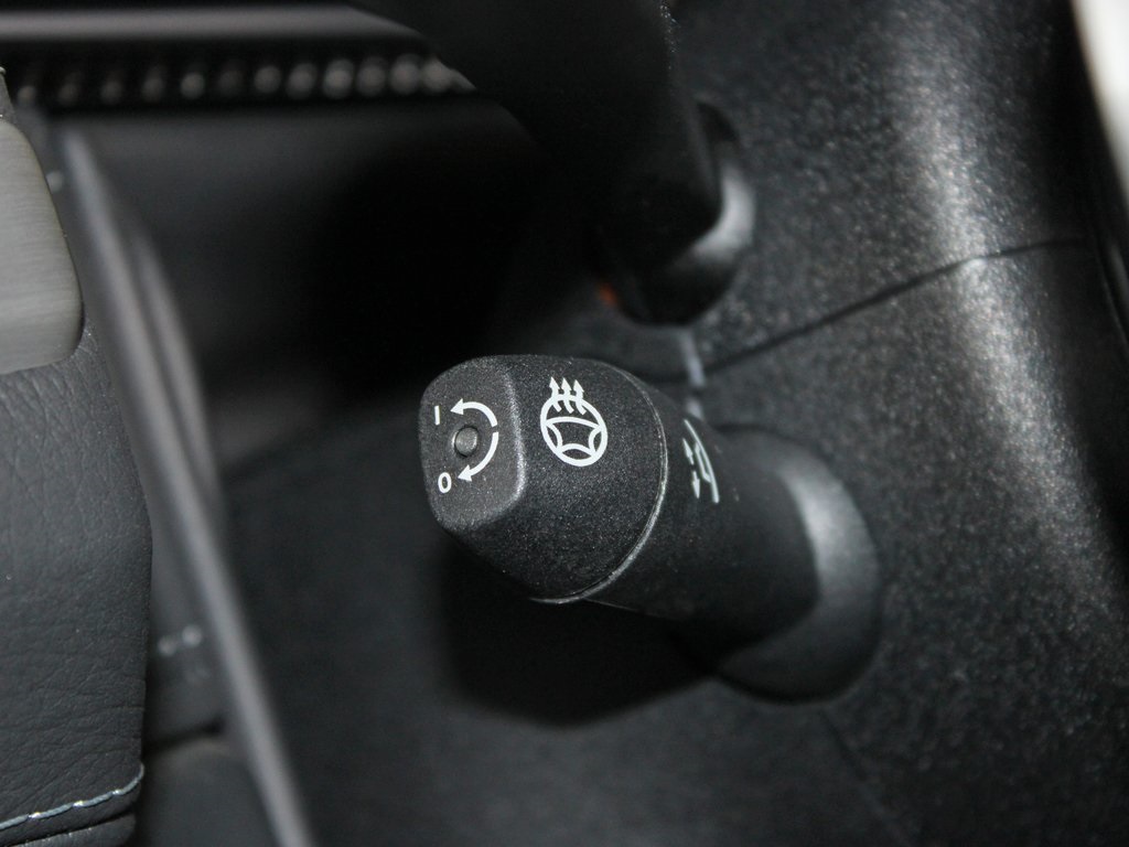 new 2025 Mercedes-Benz G-Class car, priced at $160,910