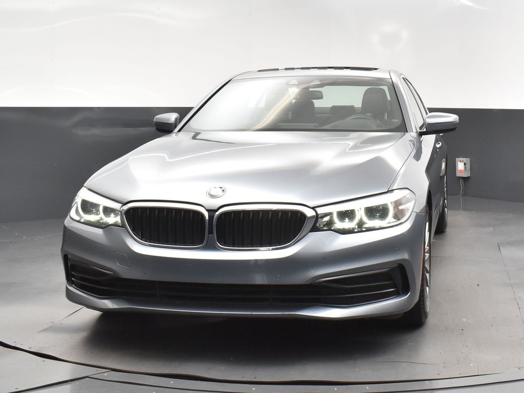 2019 Bluestone Metallic BMW 5 Series 540i RWD Sedan