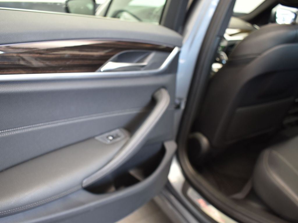 2019 Bluestone Metallic BMW 5 Series 540i RWD Sedan