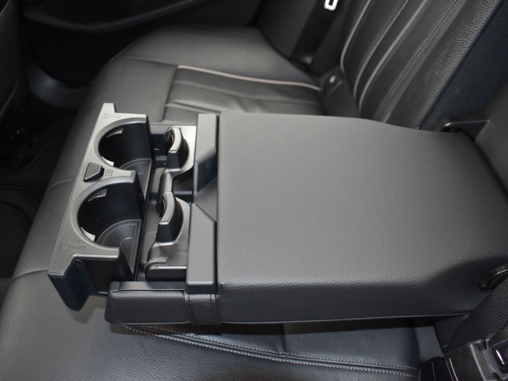 2019 Bluestone Metallic BMW 5 Series 540i RWD Sedan