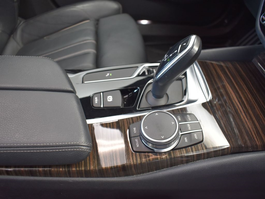 2019 Bluestone Metallic BMW 5 Series 540i RWD Sedan
