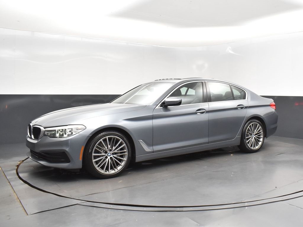 2019 Bluestone Metallic BMW 5 Series 540i RWD Sedan