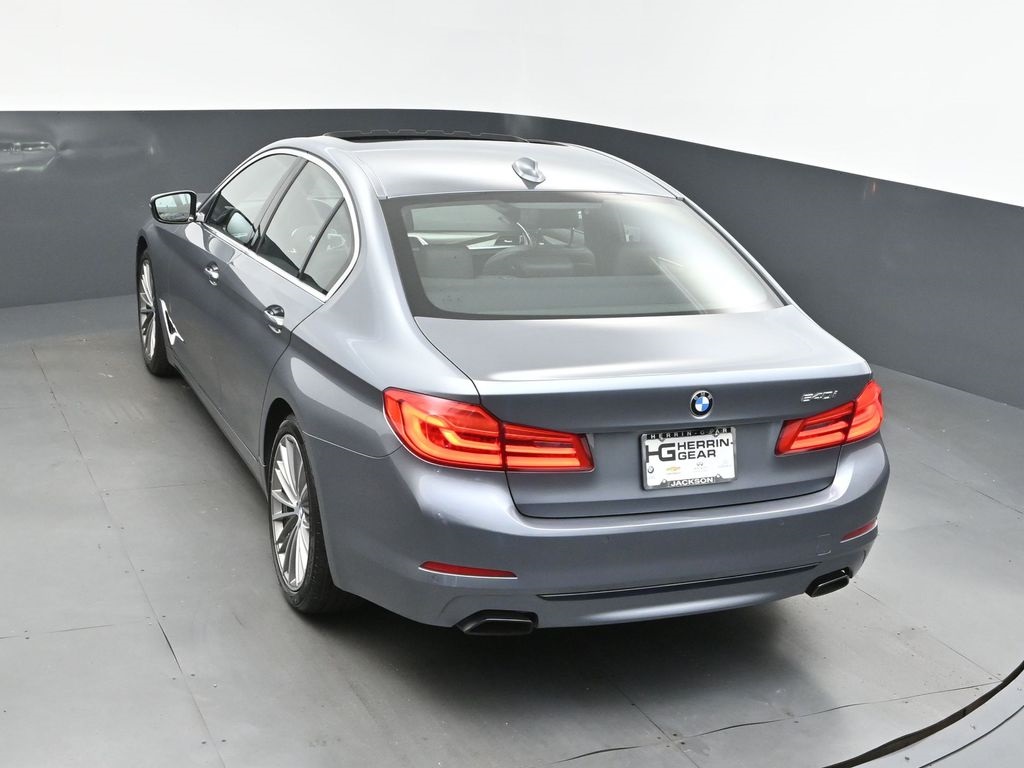 2019 Bluestone Metallic BMW 5 Series 540i RWD Sedan