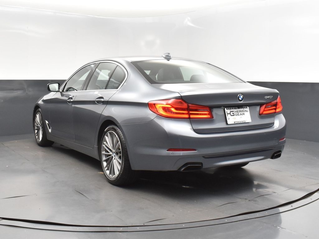 2019 Bluestone Metallic BMW 5 Series 540i RWD Sedan