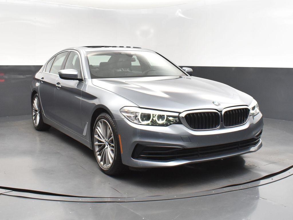 2019 Bluestone Metallic BMW 5 Series 540i RWD Sedan