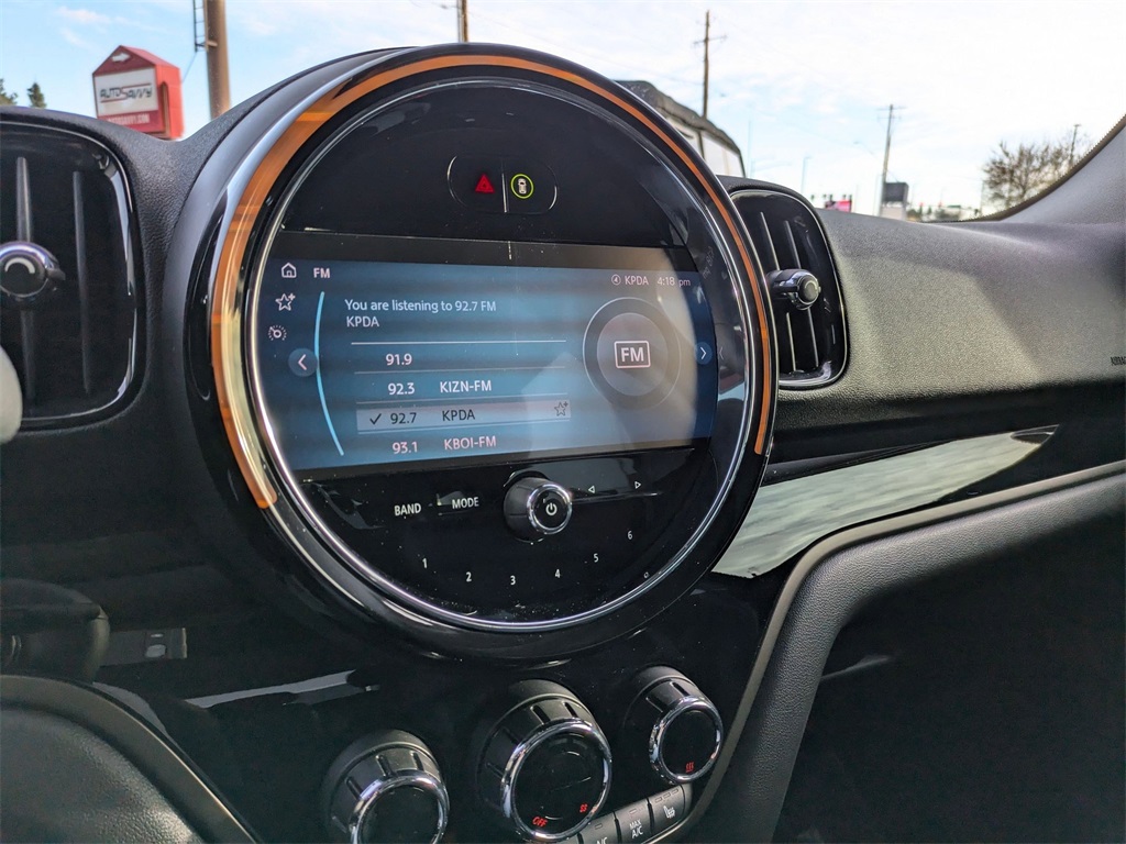 2024 Mini Cooper Signature photo 16