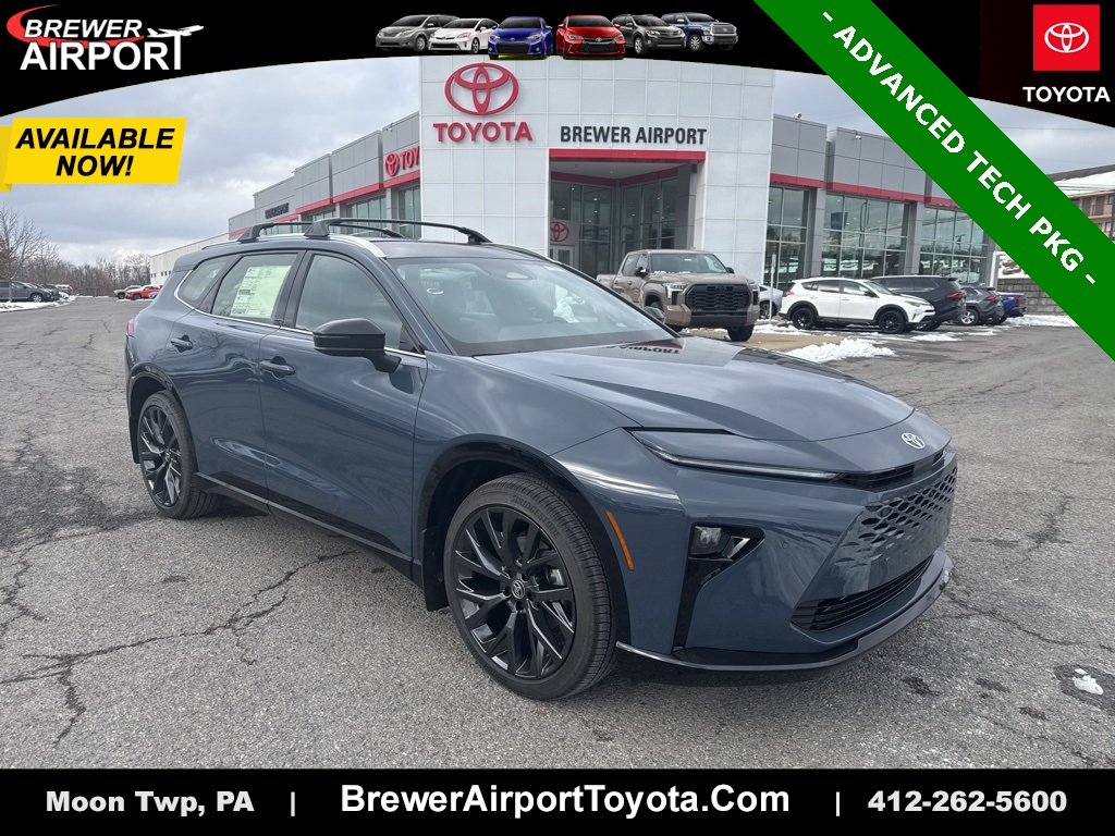 2025 Toyota Crown Signia Limited's photo