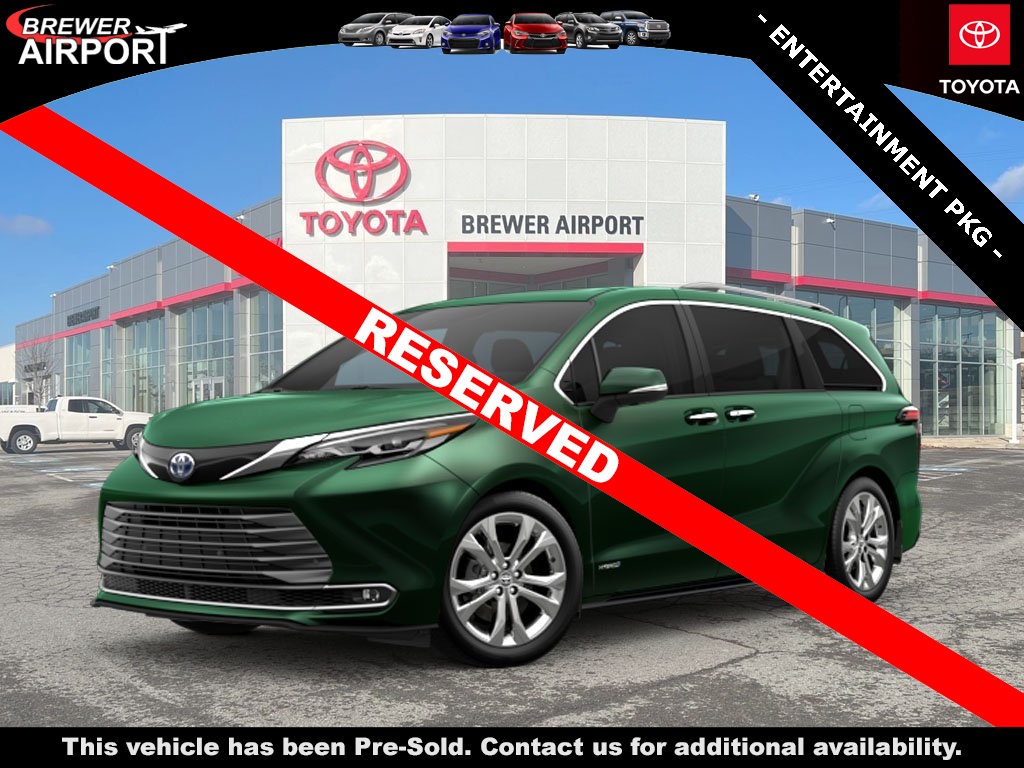 2026 Toyota Sienna Platinum's photo