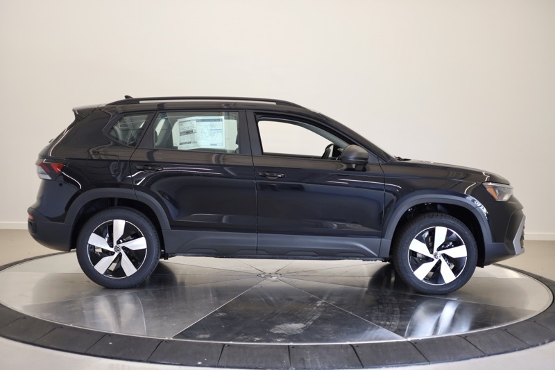 2025 Volkswagen Taos S photo 2