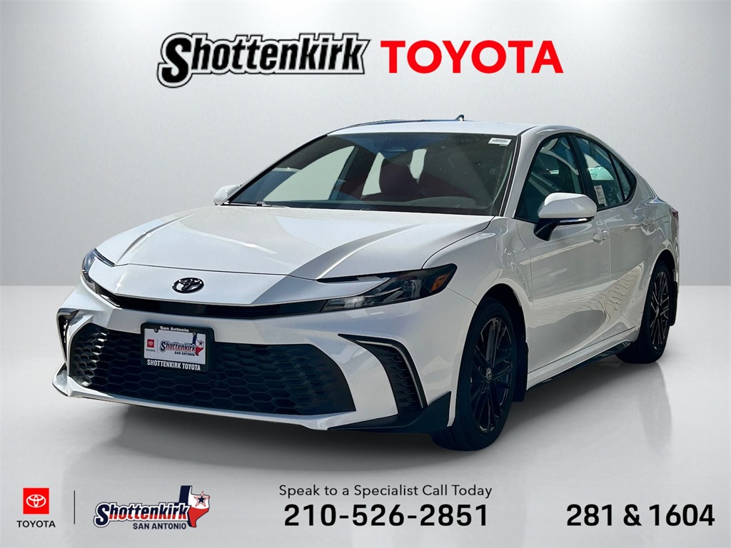 2026 Toyota Camry SE's photo