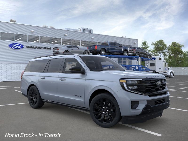 2025 Ford Expedition Platinum's photo