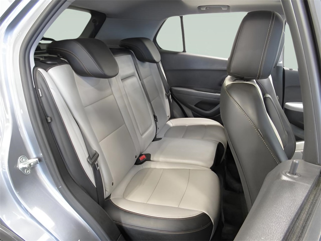 2020 Chevrolet Trax Premier photo 3