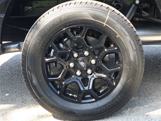 2025 Ford F-150 STX photo 9