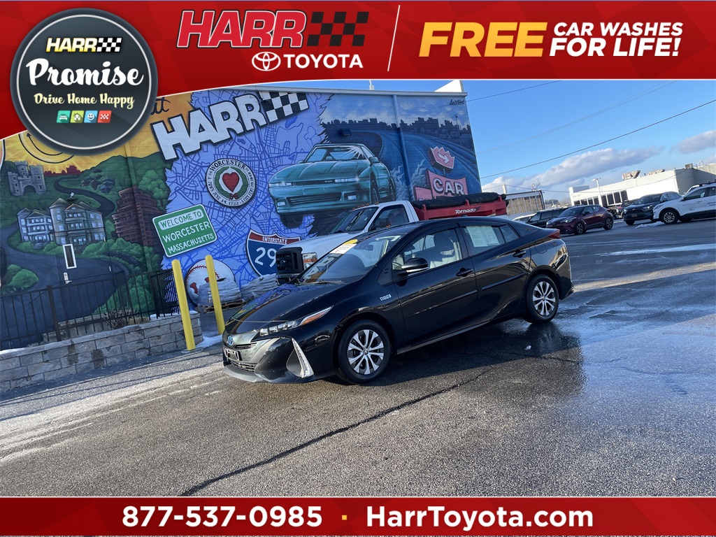 2022 Toyota Prius Prime XLE's photo