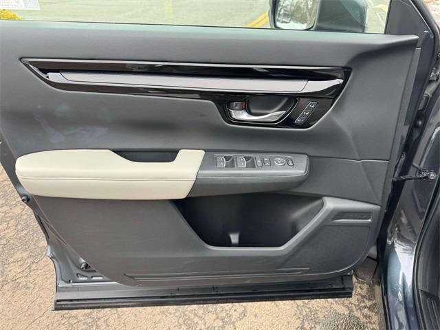 used 2023 Honda CR-V car, priced at $33,191