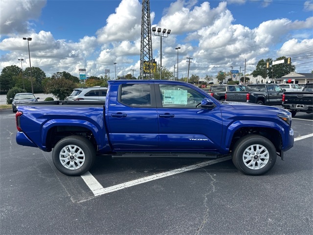 2025 Toyota Tacoma SR5 Double Cab photo 2
